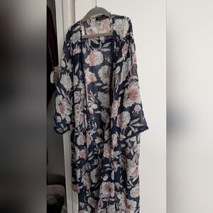 Emory Park Pink and Cream Floral Top